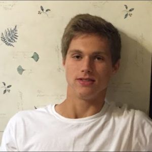 Meet your Posher, Evan